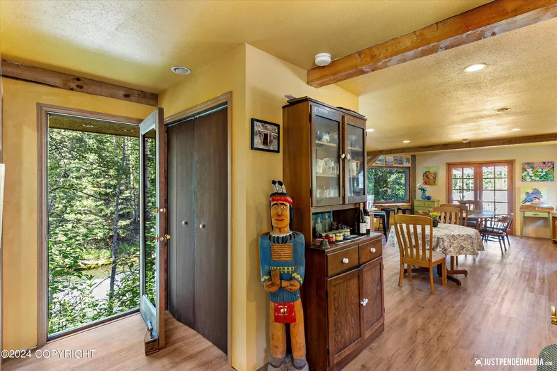 60995 Resurrection Creek Road, Hope, AK 99605, Hope, Alaska, United States. - Photo 7