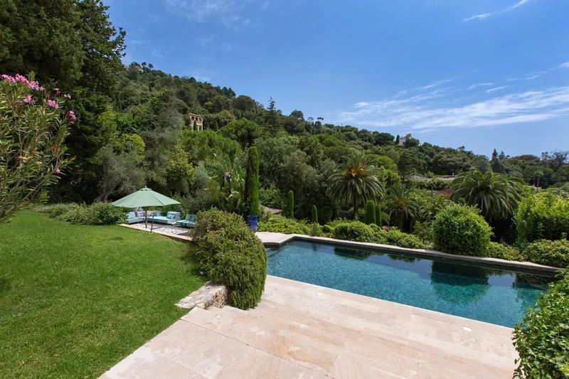 Cannes, Provence-Alpes-Côte d'Azur, France. - Photo 16