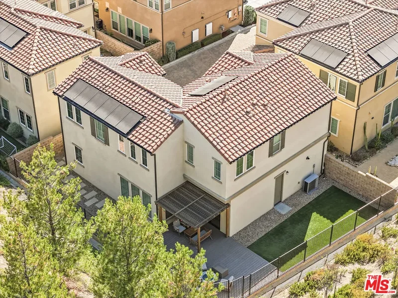 20629 W Chestnut Circle, Los Angeles, California, United States. - Photo 44