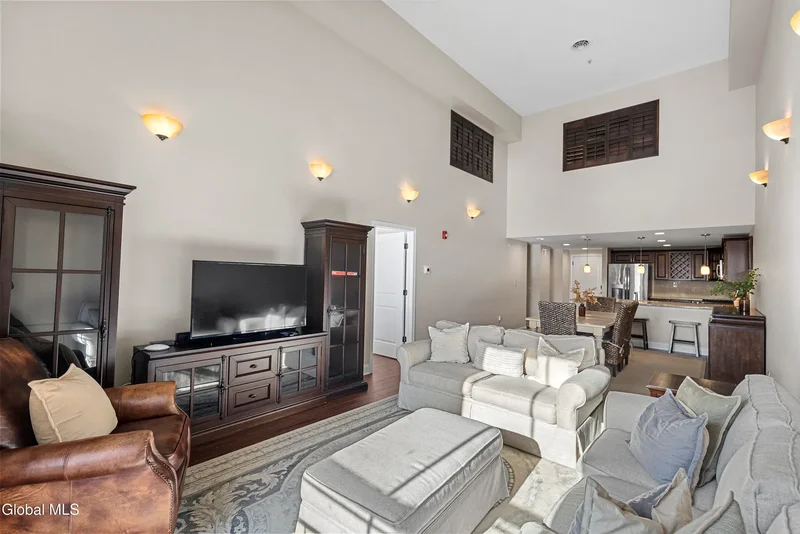 5 Spring Street #APT 404, Saratoga Springs, NY 12866, Saratoga Springs, New York, United States. - Photo 15