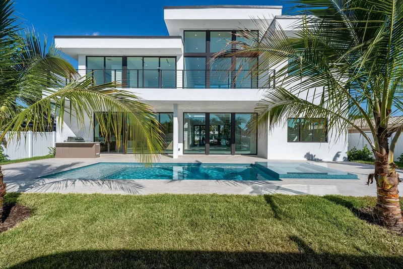 2612 NE 4th St, Pompano Beach, FL 33062, Pompano Beach, FL, United States. - Photo 39