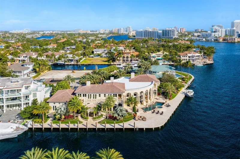 2 PELICAN DR, Fort Lauderdale, Florida, United States. - Photo 47