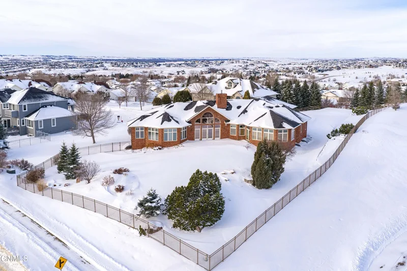 901 Corvette Circle, Bismarck, ND 58503, Bismarck, North Dakota, United States. - Photo 137