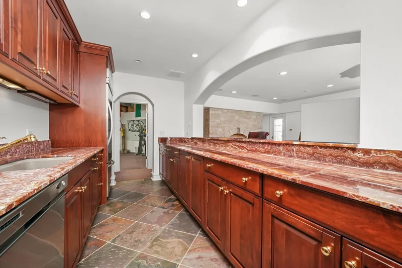 96 South Wynstone Drive , North Barrington, IL 60010, Barrington Hills, Illinois, United States. - Photo 74