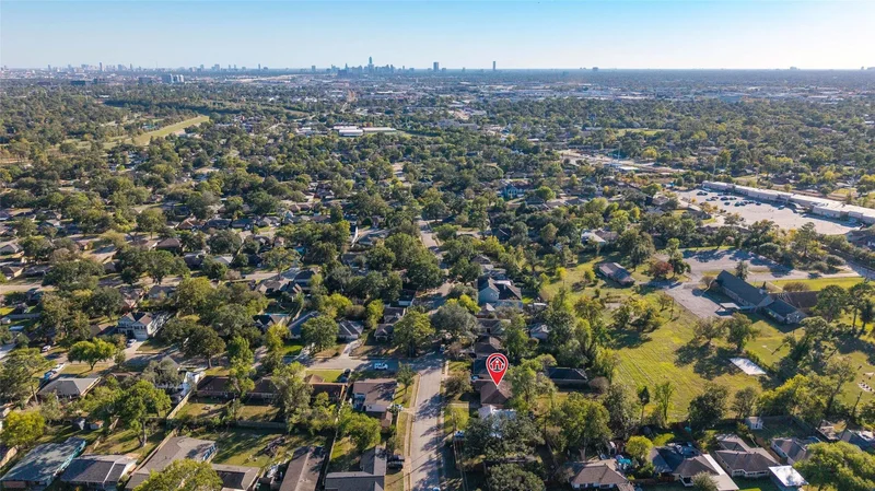 4801 Sanborn Drive, Houston, TX 77092, Houston, Texas, United States. - Photo 3