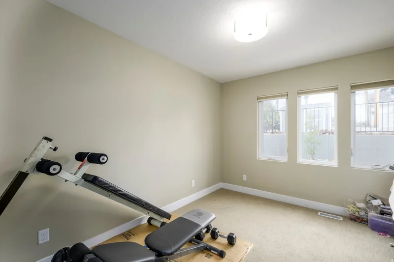 715 S 1100 E, Salt Lake City, Utah, United States. - Photo 17