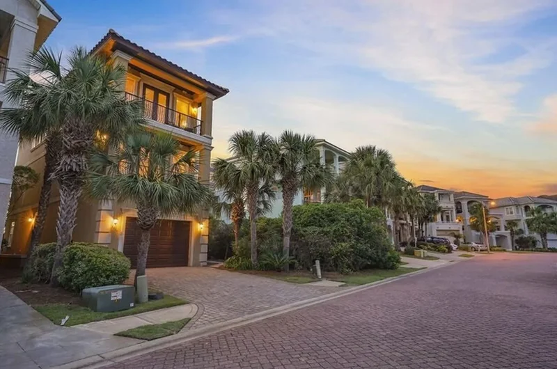 Destin, Florida, United States. - Photo 27