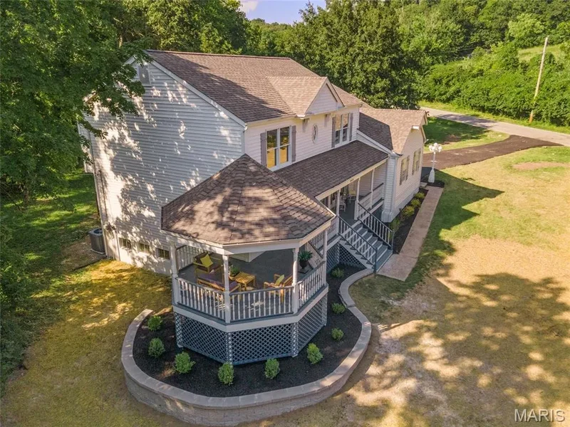 19109 Old Manchester Road, Wildwood, Missouri, United States. - Photo 17