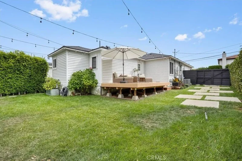 505 W Maple Avenue, El Segundo, CA, 90245, USA, El Segundo, California, United States. - Photo 26