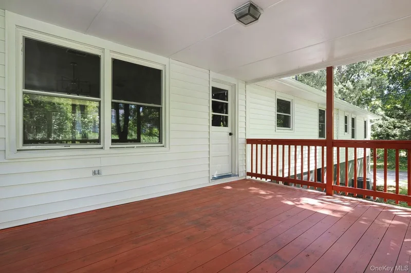 24 Miron Drive, Spackenkill, New York, United States. - Photo 25