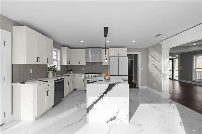 7530 Spalding Lane, Atlanta, Georgia, United States. - Photo 15