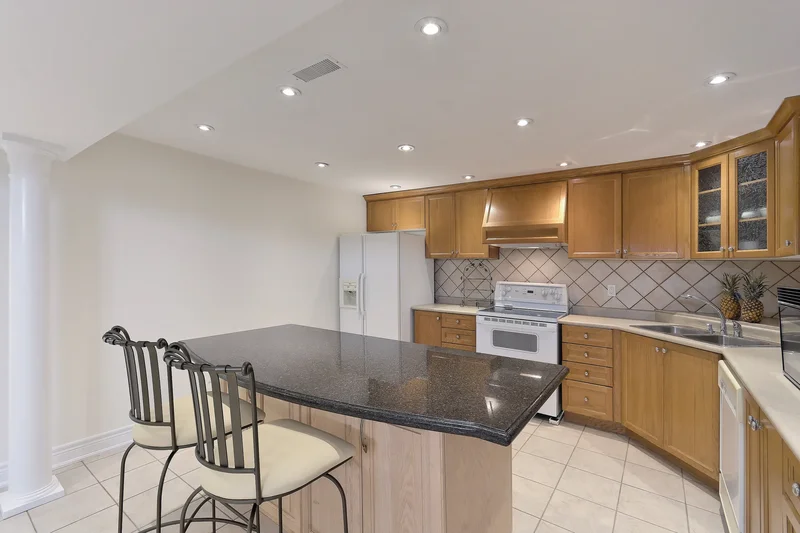 2 Kimber Cres, Vaughan, ON L4L 9A7, Vaughan, Ontario, Canada. - Photo 41