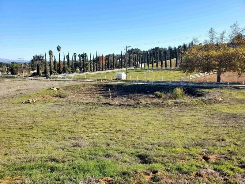 17910 Bluegrass Road, Ramona, California, United States. - Photo 4