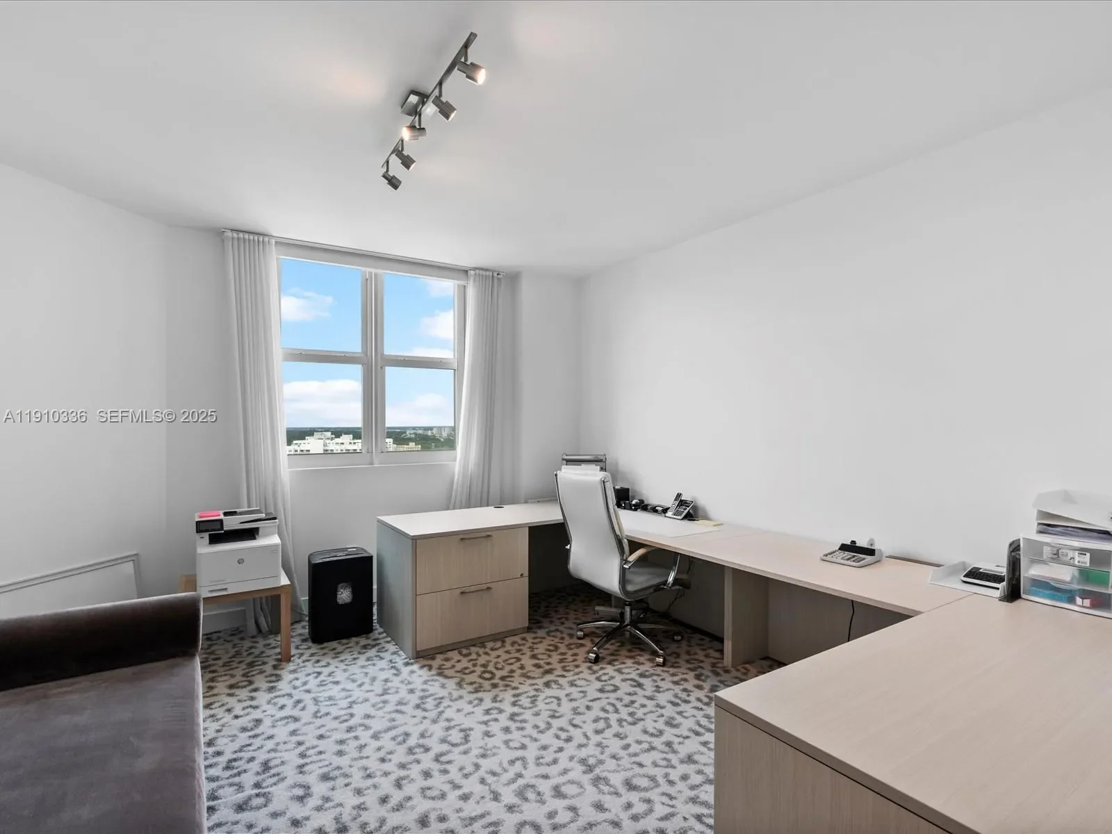 3301 NE 183rd St 2706, Golden Beach, Florida, United States. - Photo 27