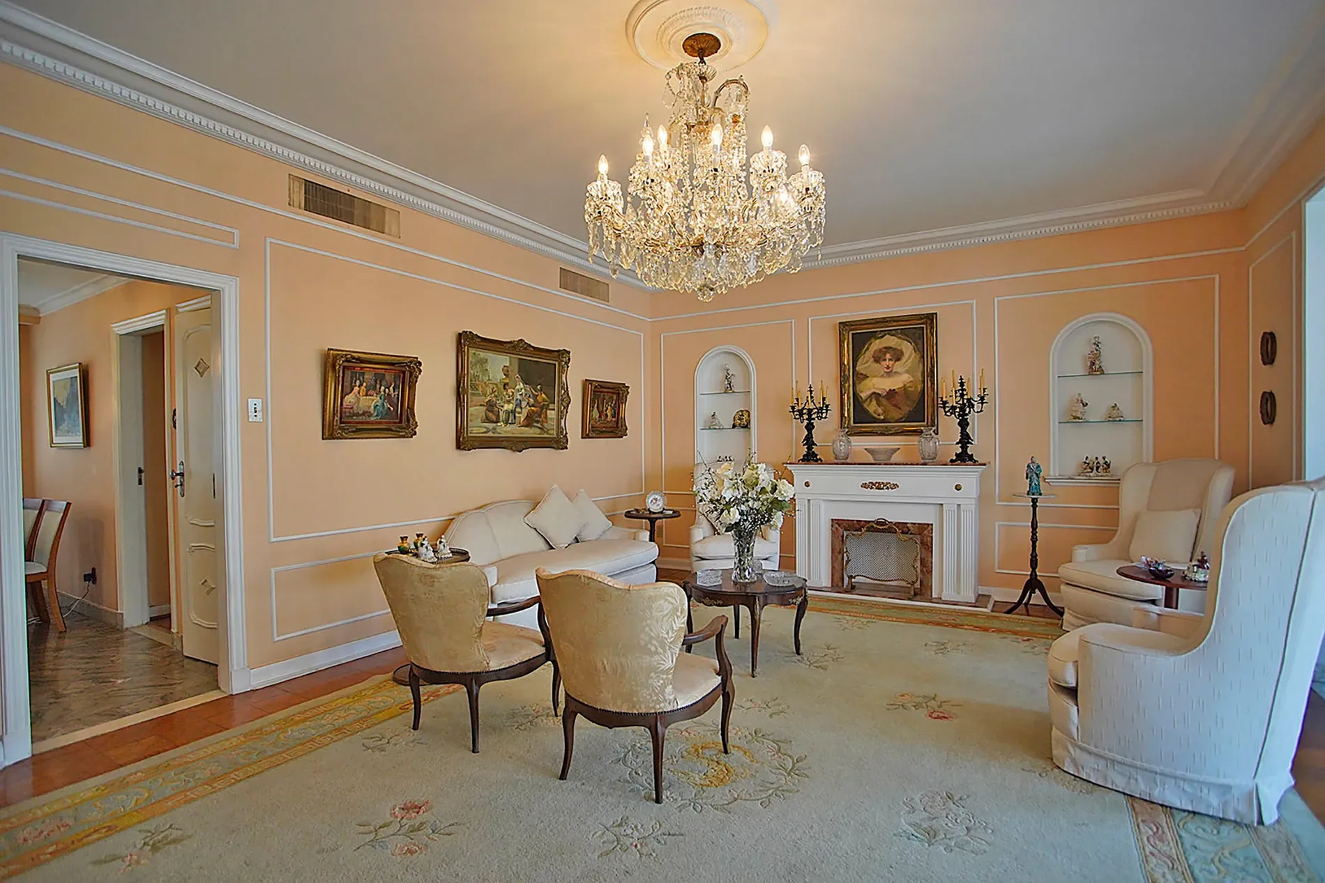 Gallery photo 8