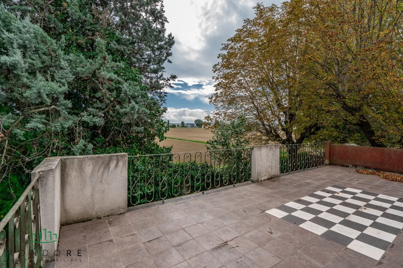 via Stradelli Guelfi, Poggio, Emilia-Romagna, Italy. - Photo 25