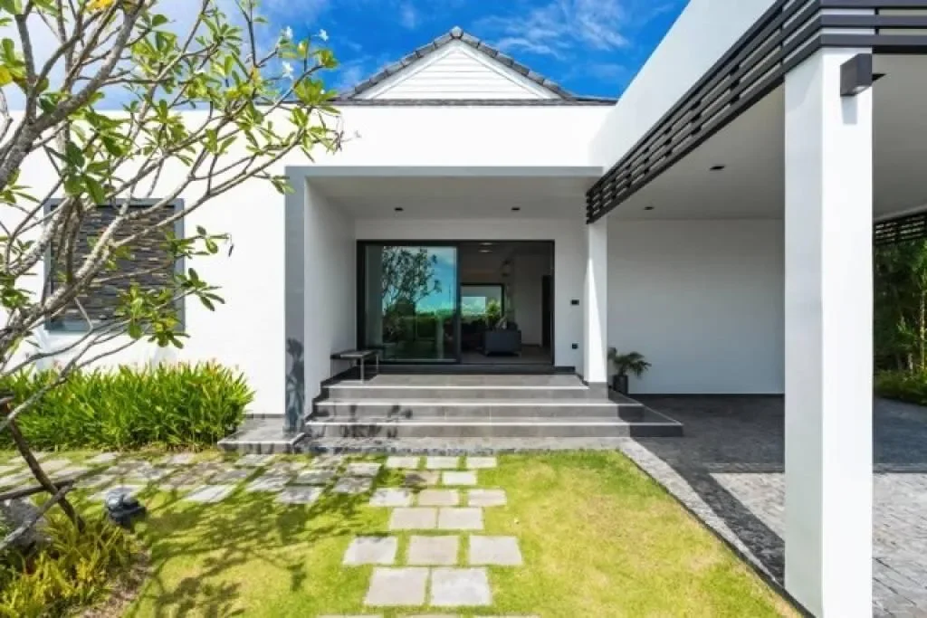 Prachuap Khiri Khan,, Nong Kae, Tanintharyi Region, Thailand. - Photo 5