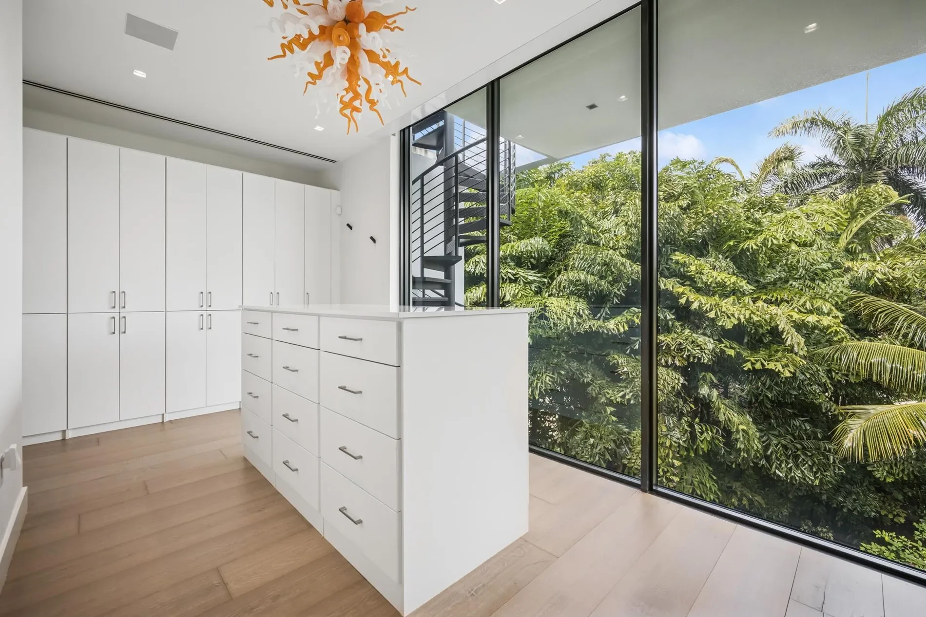 420 N Hibiscus Dr, Miami Beach, Florida, United States. - Photo 10