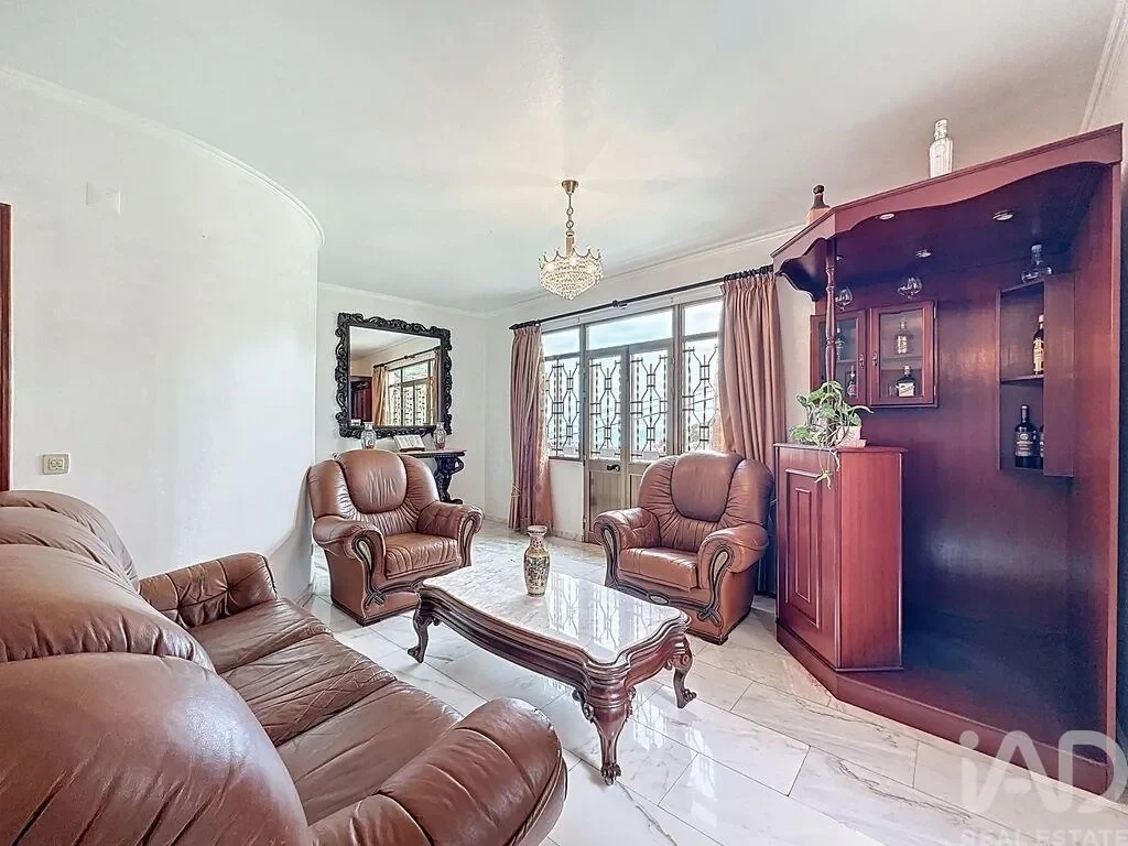 Gallery photo 6
