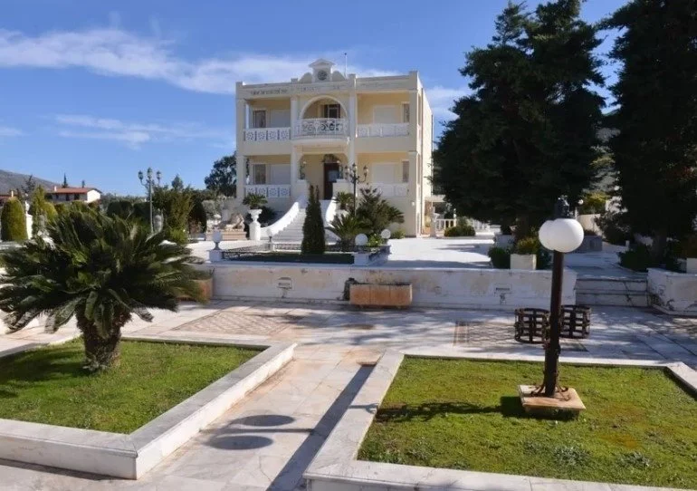 Kalyvia Thorikou, Attica, Greece. - Photo 5