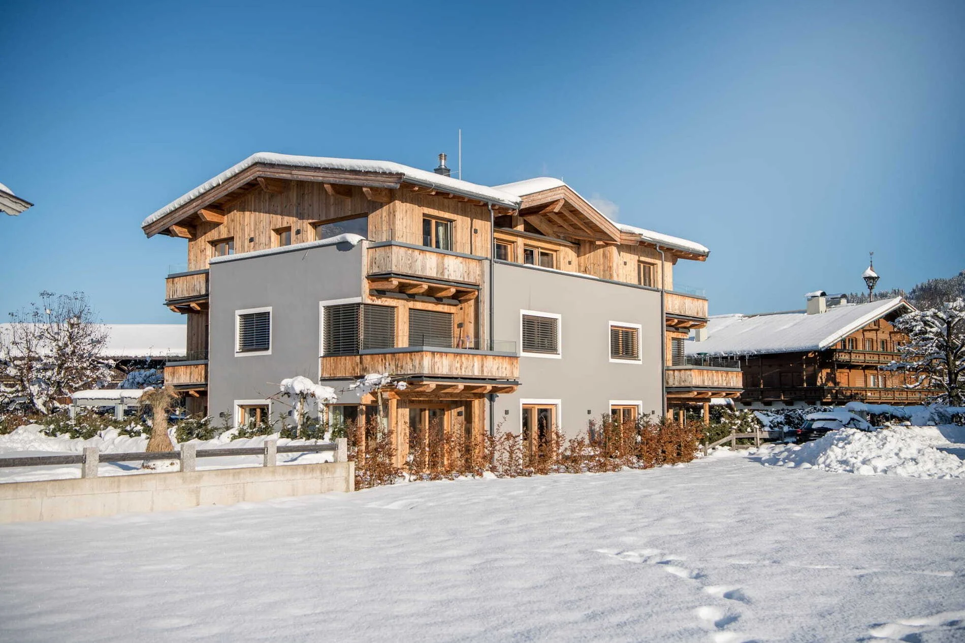 Rerobichlstraße, Oberndorf in Tirol, Tyrol, Austria. - Photo 6