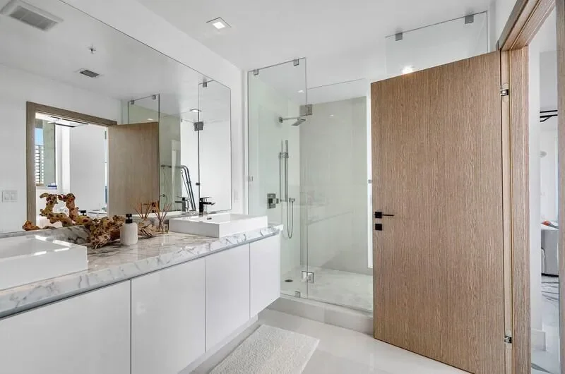 300 Sunny Isles Boulevard, Golden Beach, Florida, United States. - Photo 26