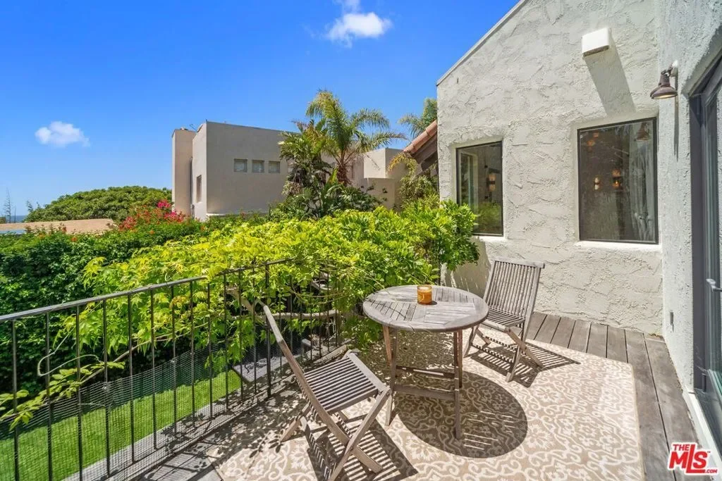 31830 Broad Beach Road, Malibu, California, United States. - Photo 1
