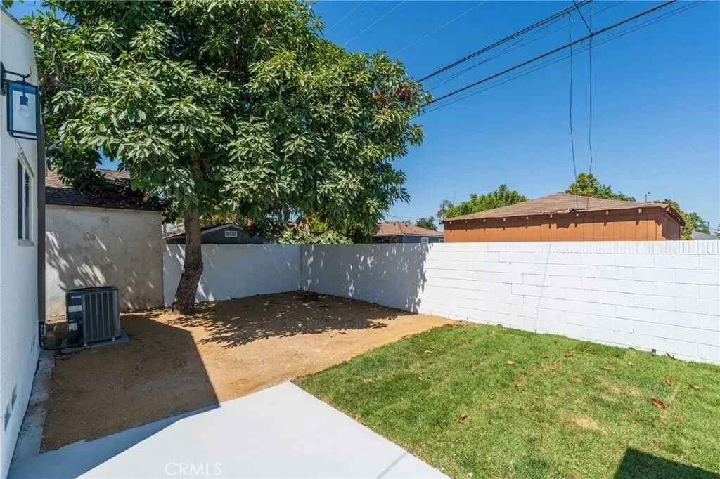 4224 Falcon, Signal Hill, California, United States. - Photo 15