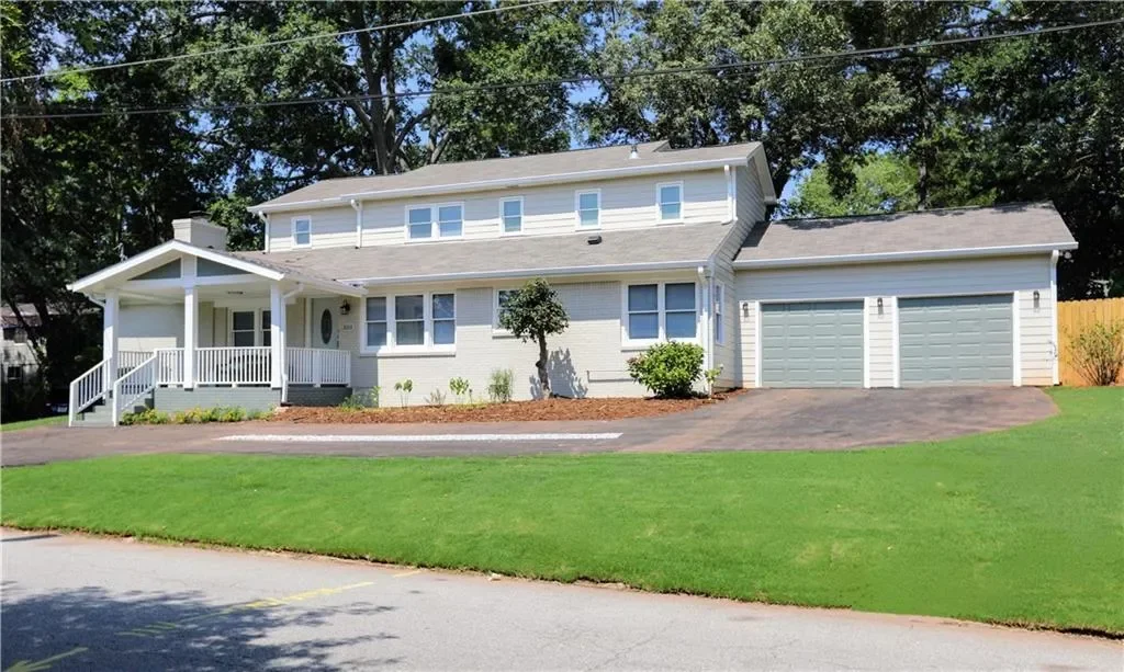 1111 Avondale Avenue SE, Atlanta, Georgia, United States. - Photo 2