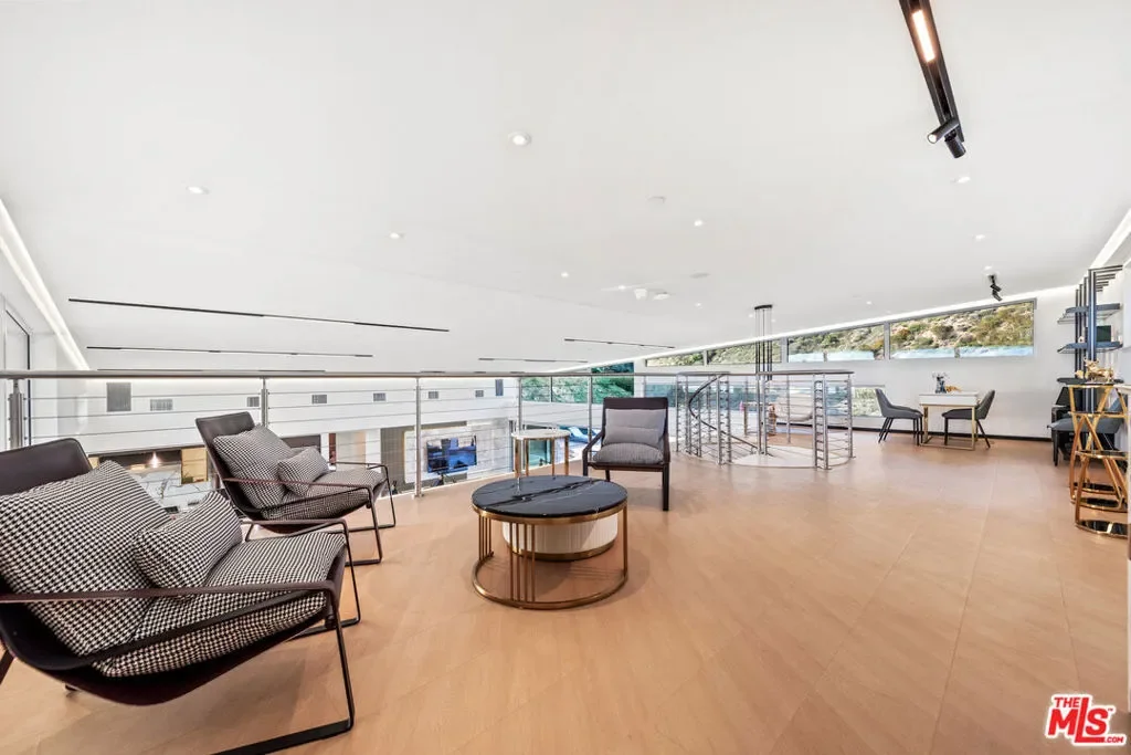 5416 Horizon Drive, Malibu, California, United States. - Photo 16