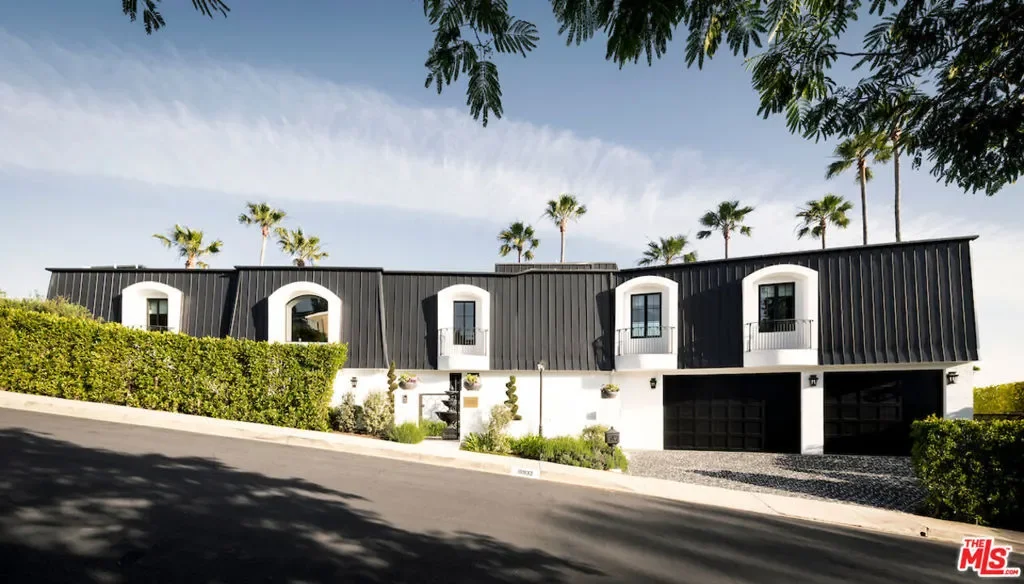 10932 Savona Road, Los Angeles, California, United States. - Photo 2