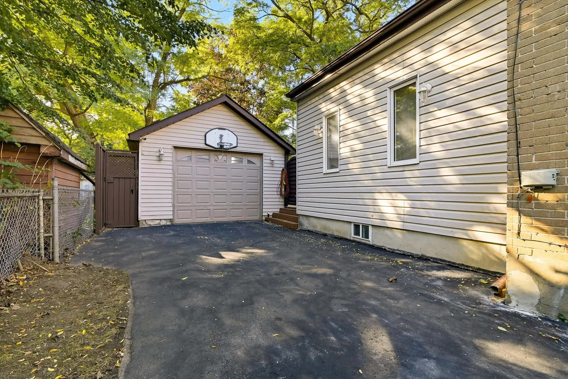 Gallery photo 9