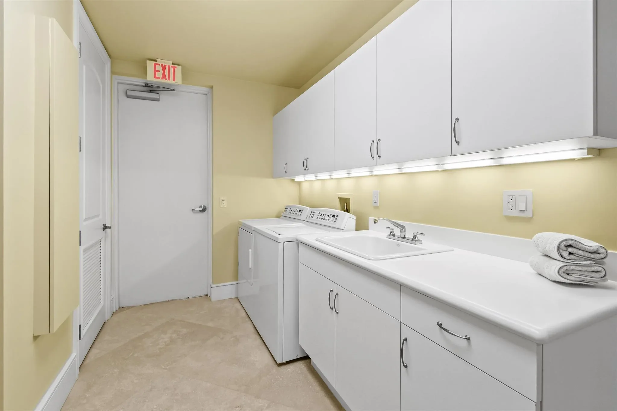 4600 N Ocean Drive 406, Riviera Beach, Florida, United States. - Photo 28