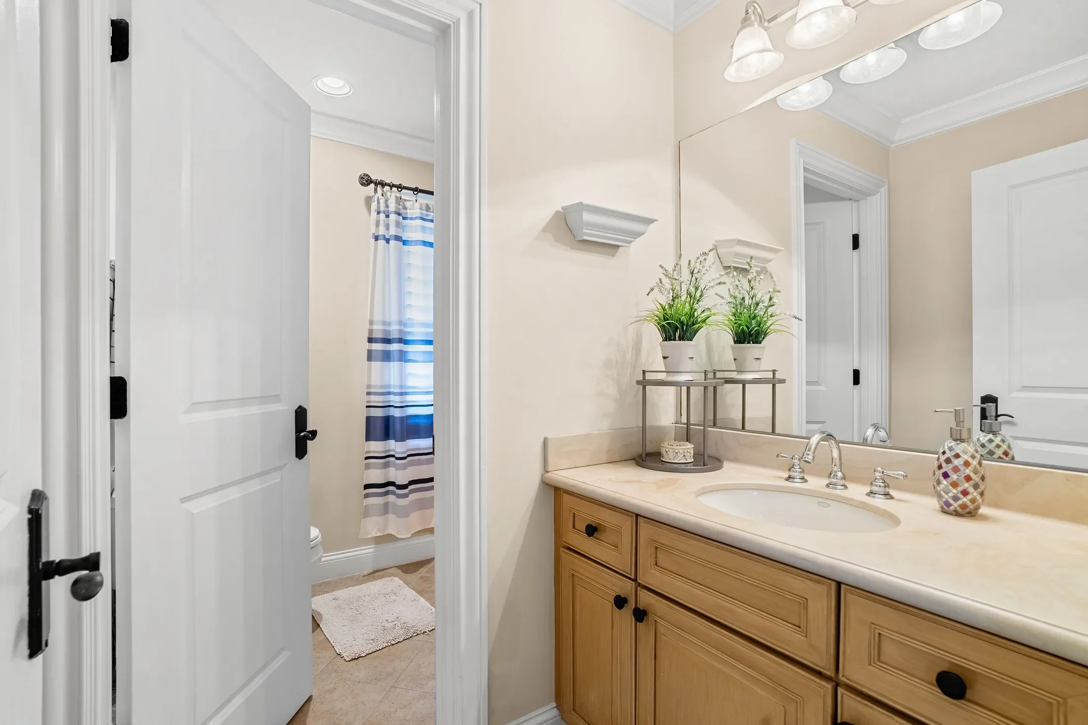 1027 Shadow Brook Drive , Knoxville, TN 37922, Knoxville, Tennessee, United States. - Photo 29