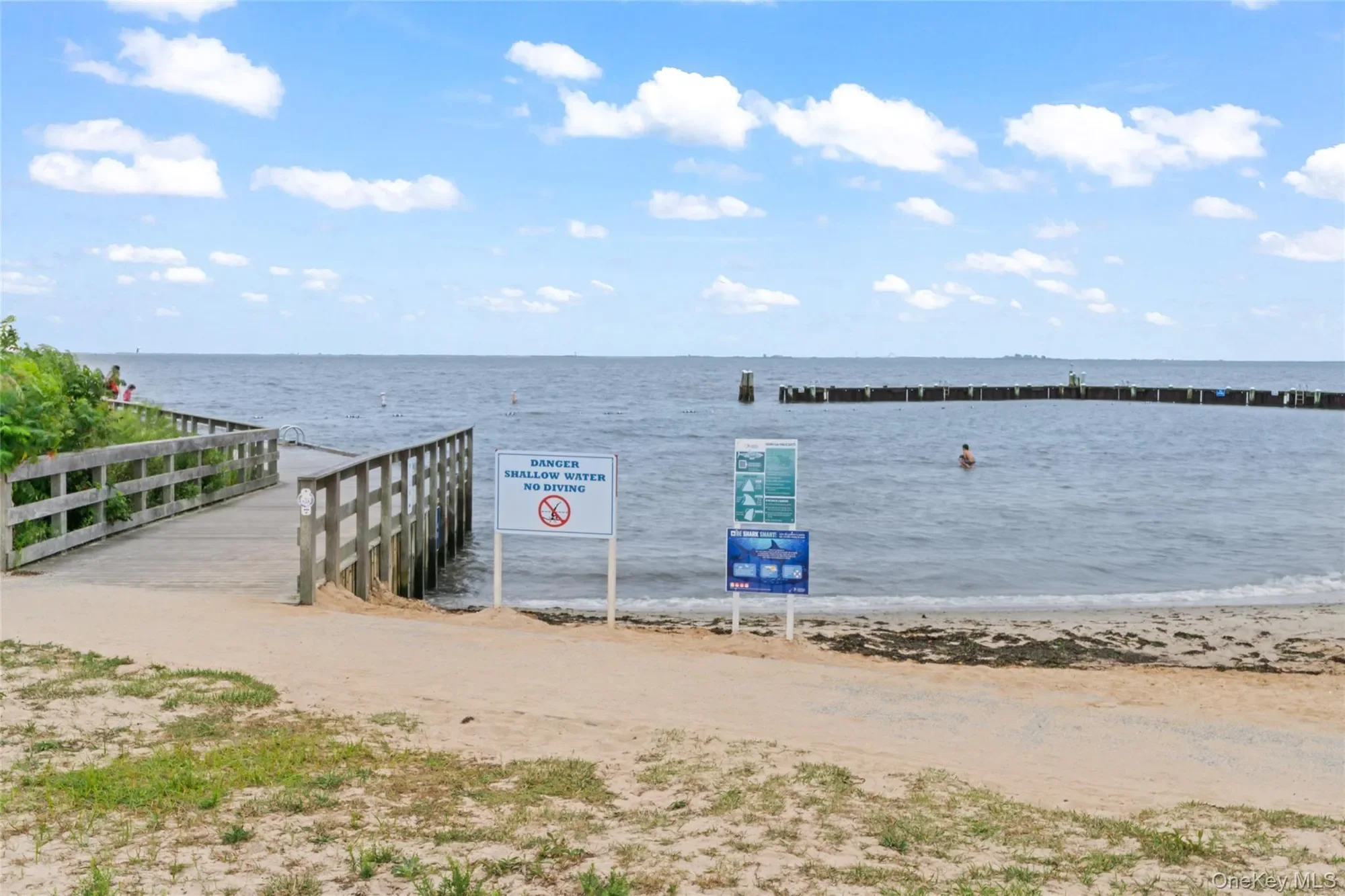 7 S Bay Avenue, Bay Shore, NY 11706, Bay Shore, New York, United States. - Photo 34