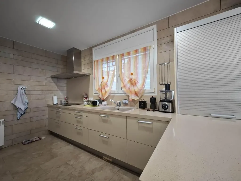 Normax, Lloret de Mar, GIRONA, Lloret de Mar, Lloret de Mar, Catalonia, Spain. - Photo 32