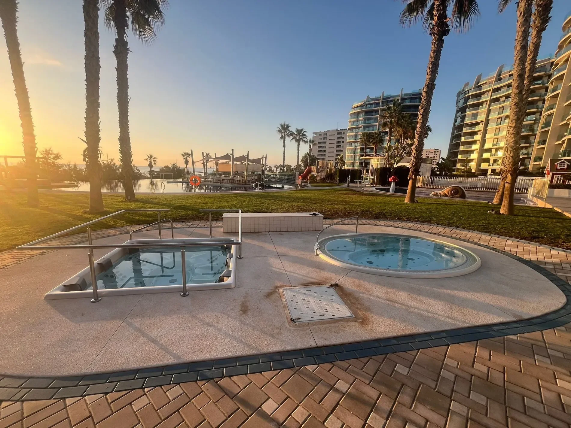 Punta Prima, Alicante, Punta Prima, Torrevieja, Valencian Community, Spain. - Photo 3