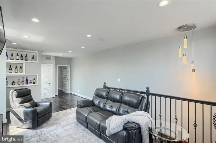 635 E Fort Ave, Baltimore, MD 21230, Baltimore, Maryland, United States. - Photo 32