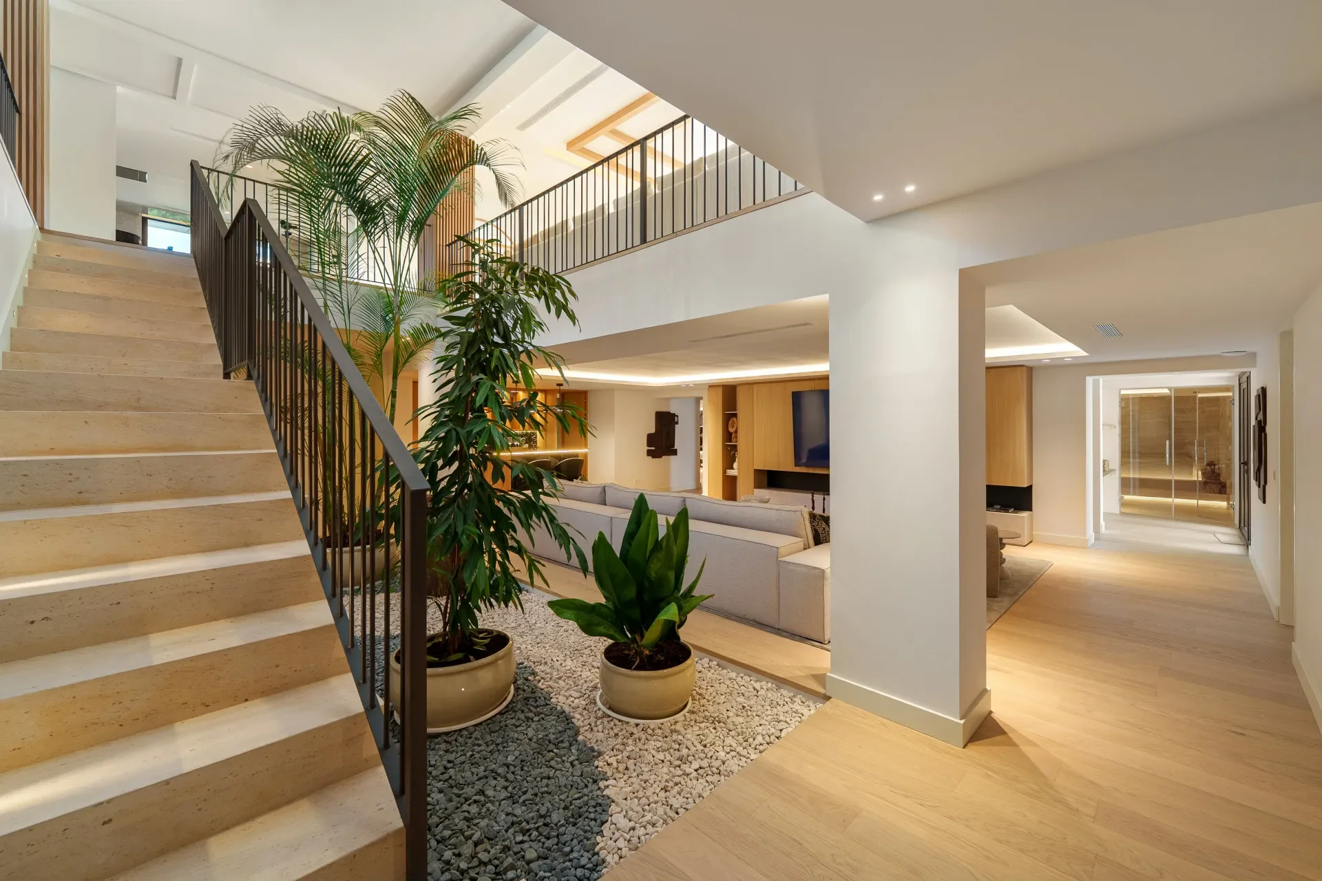 Nueva Andalucía, 29660 Marbella, Málaga, Spain, Puerto Banus, Marbella, Spain. - Photo 12
