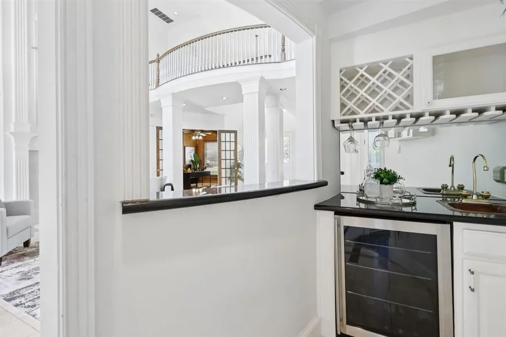6065 Dilbeck Lane, Dallas, Texas, United States. - Photo 8