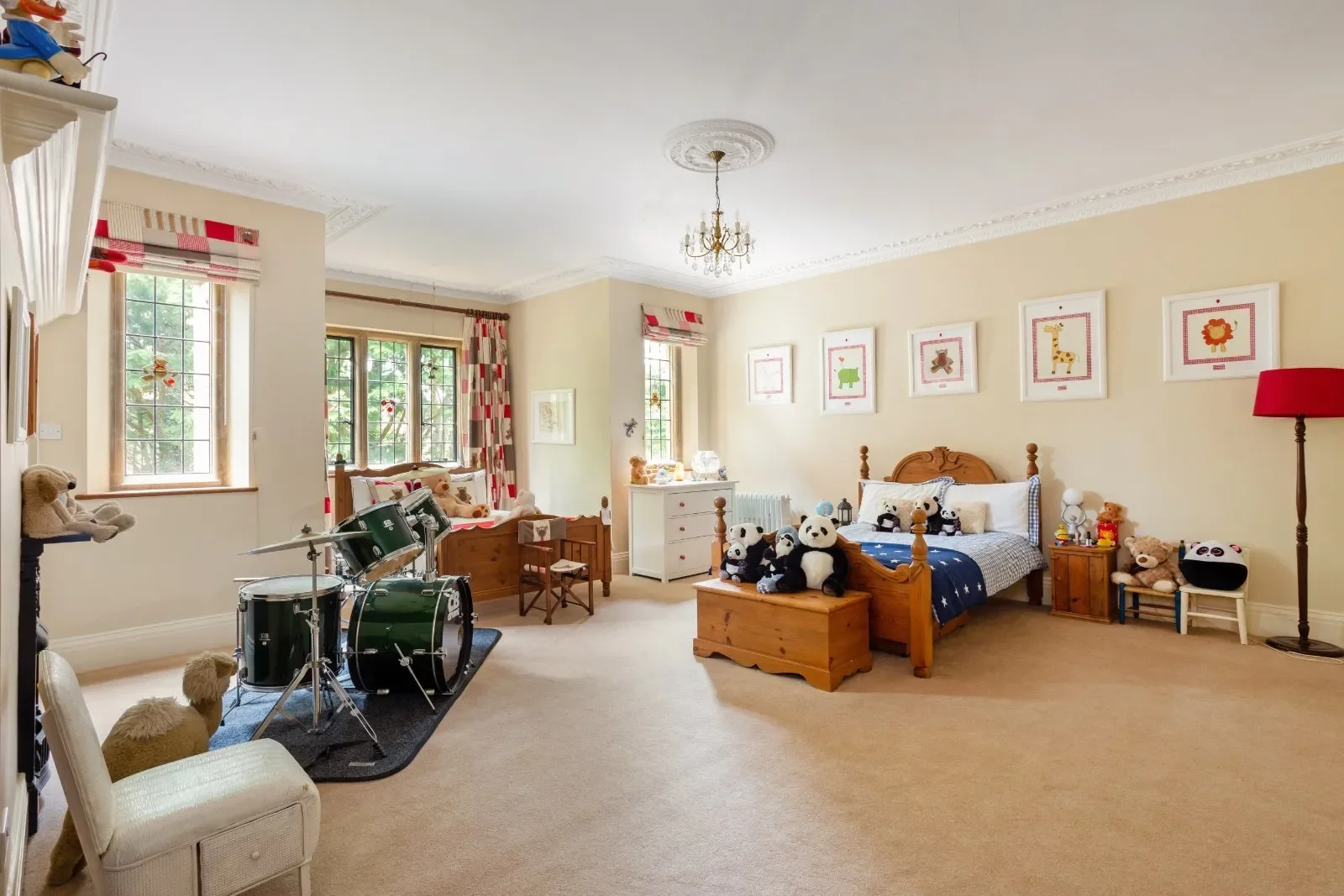 Grange Lane, Warminster, Wiltshire, Warminster, England, United Kingdom. - Photo 16
