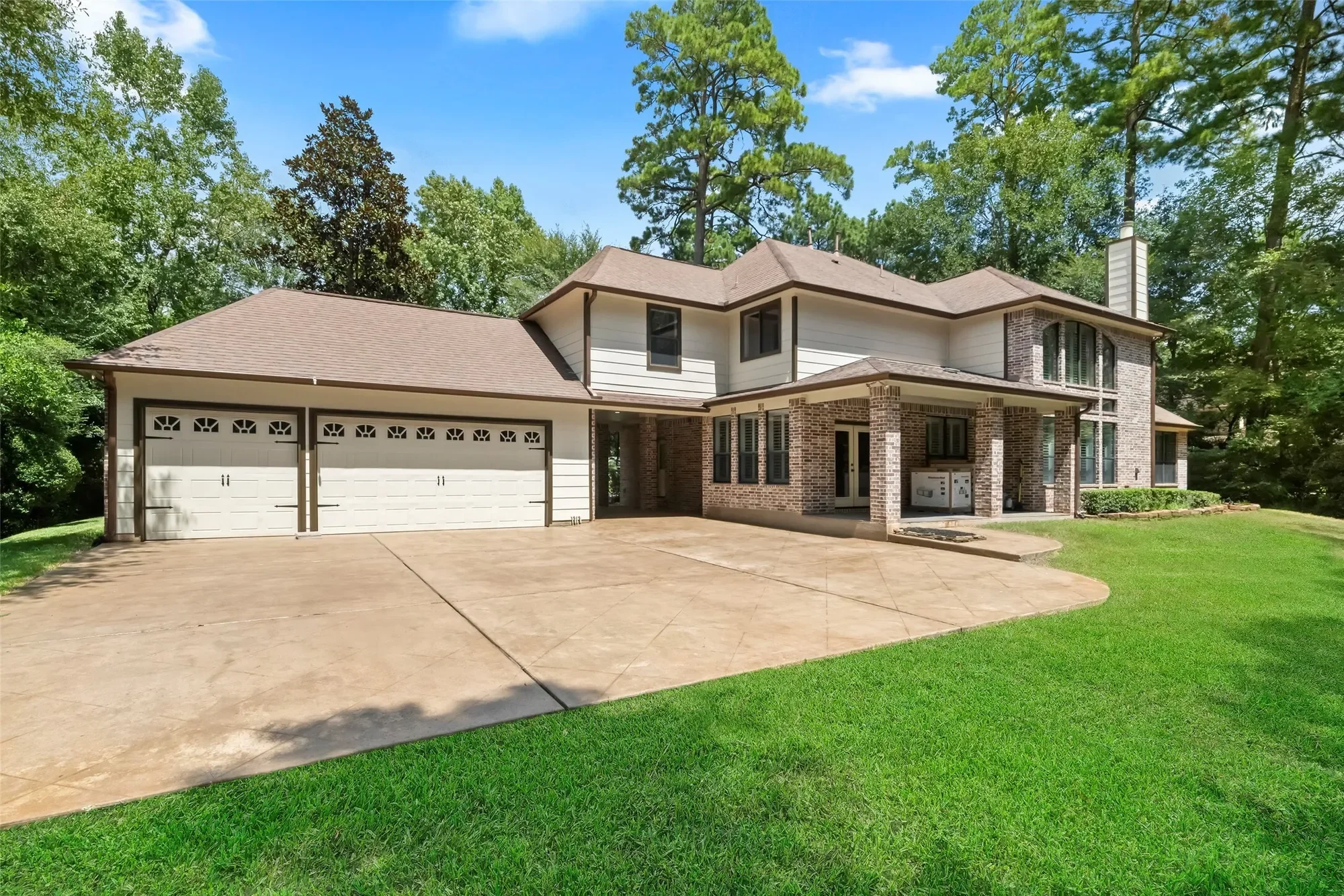 10332 Hunter Creek Lane, Conroe, TX 77304, Conroe, Texas, United States. - Photo 21