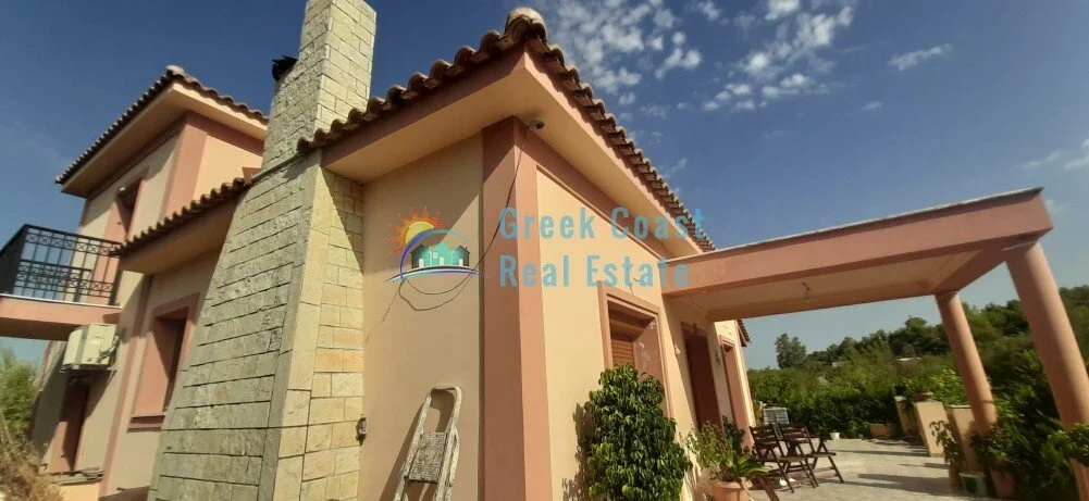 Exterior photo 3
