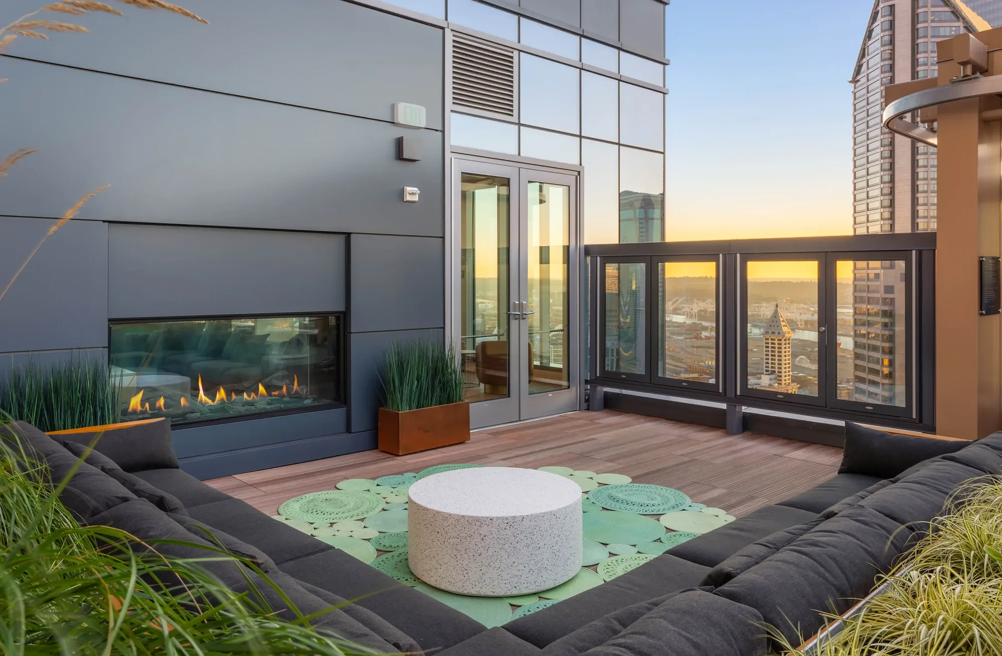 800 Columbia Street Unit #2005 , Seattle, WA 98104, Seattle, Washington, United States. - Photo 26