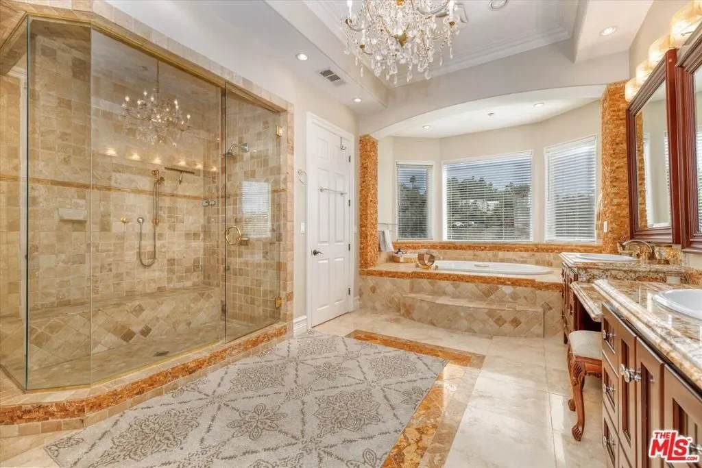 22470 Sueno Road, Los Angeles, California, United States. - Photo 8