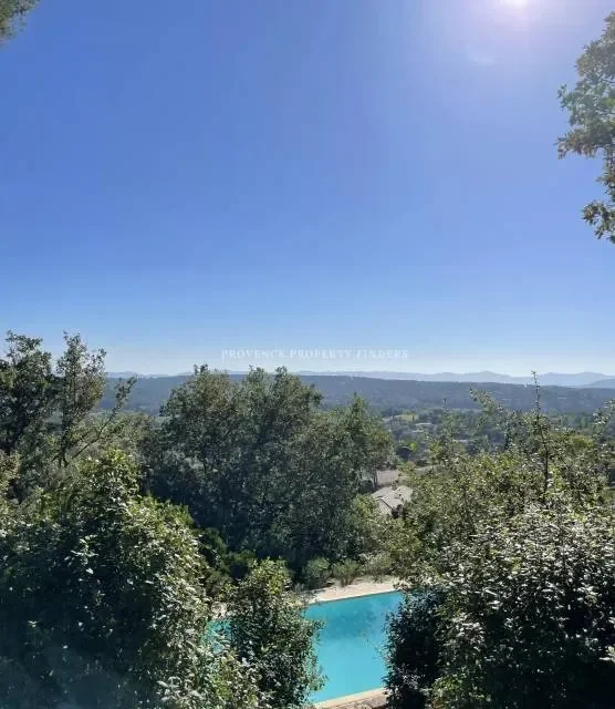 Lorgues, Provence-Alpes-Côte d'Azur, France. - Photo 17