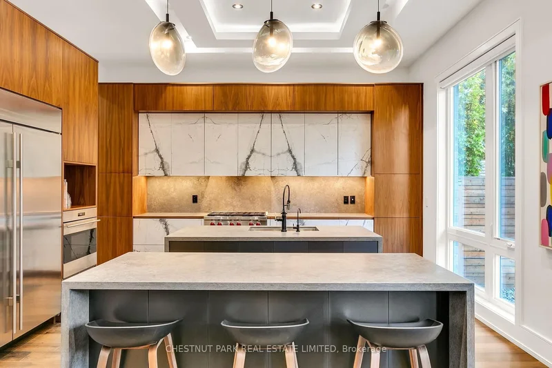 514 Douglas Avenue, Toronto, Ontario, Canada. - Photo 17