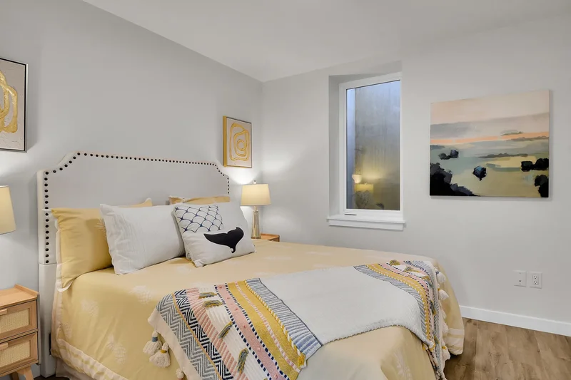 2372 Franklin Ave E , Seattle, WA 98102, Seattle, Washington, United States. - Photo 25