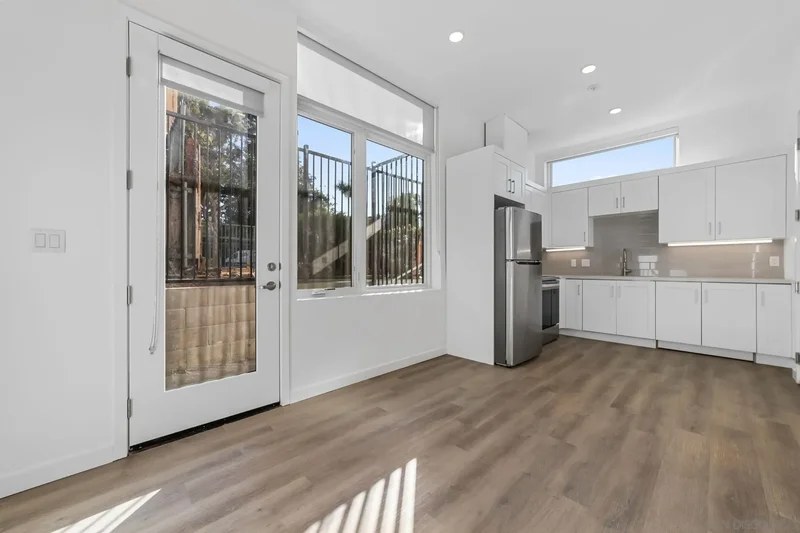 4015 Richmond St, San Diego, California, United States. - Photo 10