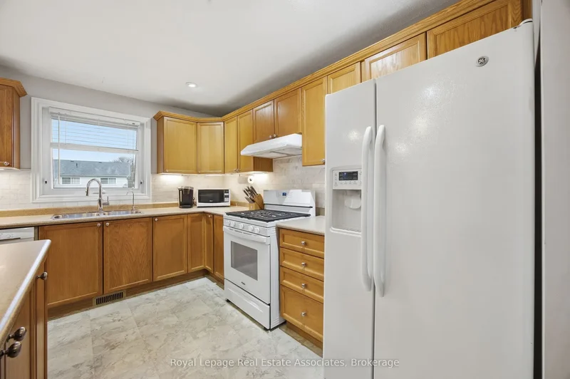 7 Fairfield Court, Norfolk, ON N4B 0A1, Delhi, Ontario, Canada. - Photo 22